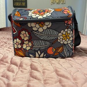 NWOT vera bradley lunch box